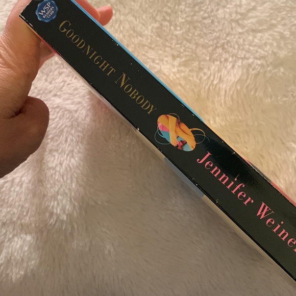 Humour. Goodnight Nobody - Picture 3 of 4